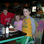 siblings @ bahama breeze