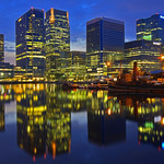 Le vecchie abitudini sono dure a morire / Old habits die hard (Explore!!!) (Canary Wharf, London, England)