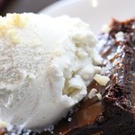 Kaluz Restaurant: So Chic, So Sophisticated, So Good!