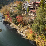 御岳渓谷秋色 Autumn-colored leaves in Mitake Shosenkyo Gorge