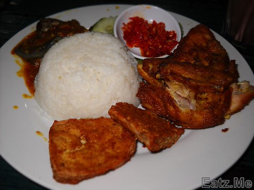 More Ayam Penyet Wong Solo Restaurant, Shah Alam. Eatz.Me