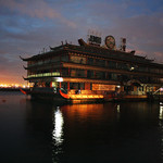 JUMBO floating Restaurant....CLOSED