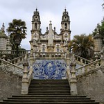 686 steps decorated with tiles leads to the Sanctuary of Nossa Senhora dos Rem&eacute;dios