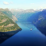 Geirangerfjorden reflecting