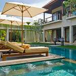 bali-luxury-villa-photos-Batu-Belig-4.jpg