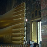 1999-01 Thailand Bangkok Wat Pho reclining Buddha 3