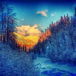 The Pass #sunrise_sunsets_aroundworld #sunsetlovers #sunsets #sunset #skyline #mountains #mountain #skyporn #skylovers #sky #clouds #cloudchaser #cloudporn #cloud #sun #nature #naturephotography #light #alaskan #alaskalife #valley #beautiful @bonnie.speck