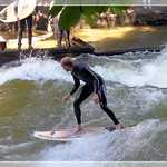 Eisbach Surfer (04)