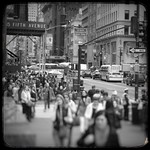 New York - People on the 5th Ave