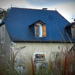 A la claire fontaine