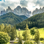 Villn&ouml;ss-Valley (IT) - Geislerspitzen - Chapel of St. John