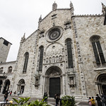 Como : Piazza Duomo ,Facade of the Cathedral , The Broletto and the Civic Tower .( Enlarge )