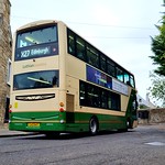 Lothian Country's 1031, LXZ 5417, on service X27
