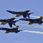 Blue Angels Double Farvel Maneuver