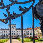Fertőd - Eszterh&aacute;za - View - from behind main gate 01 ultrawide