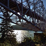 Bridge of the Gods and Columbia River