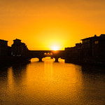 ponte vecchio sunset