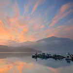 Misty Sunrise@ Sun Moon Lake 日月潭