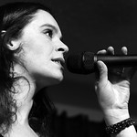Noemi Waysfeld: vocals