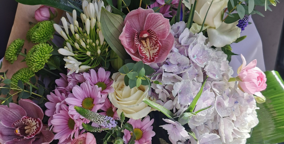 Blooms Florist In Bolton Flowers, Bouquets, Gifts & More Blooms in