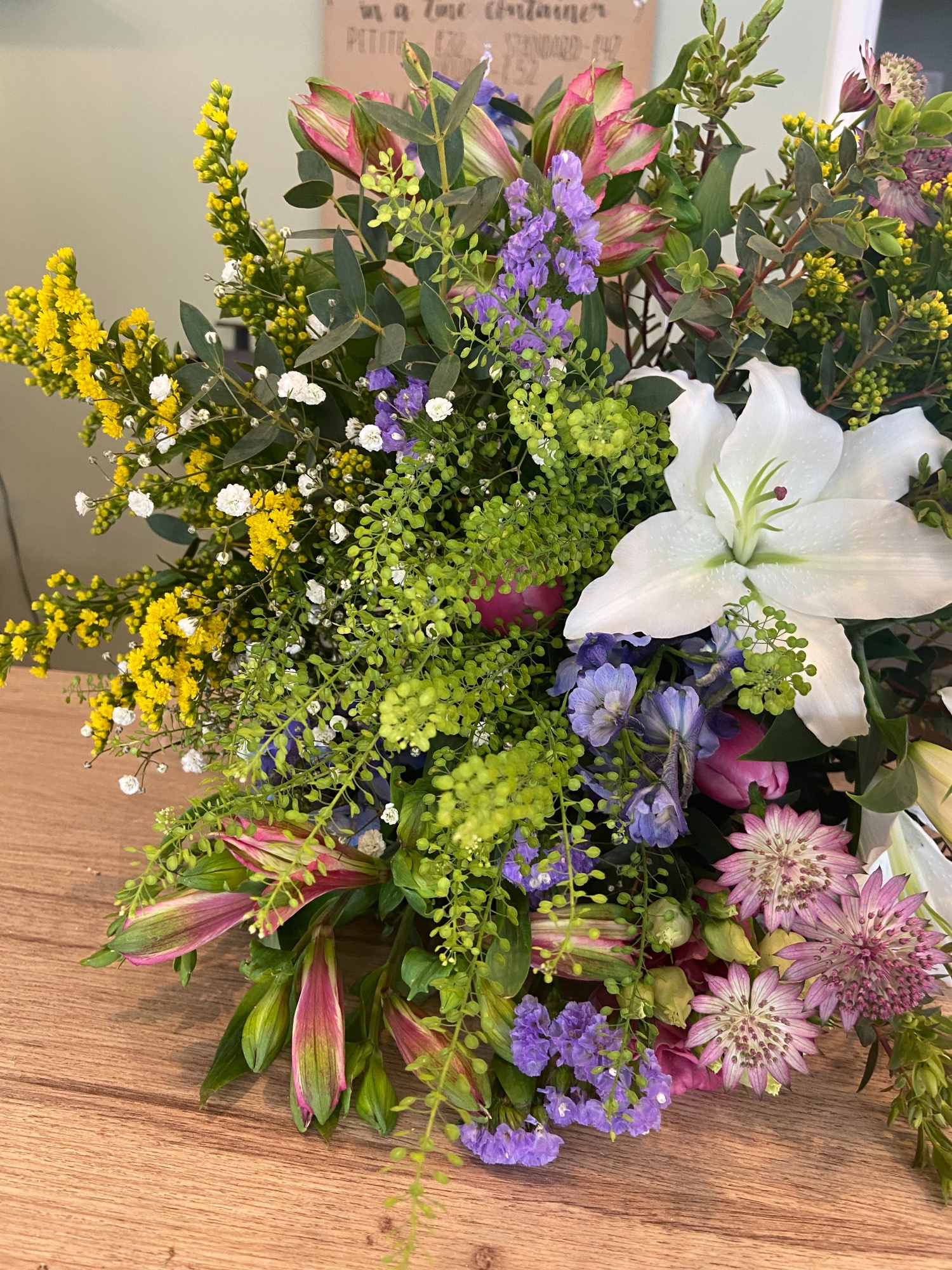 Violets Florist A Florist in Lowestoft, Suffolk, Carlton Colville