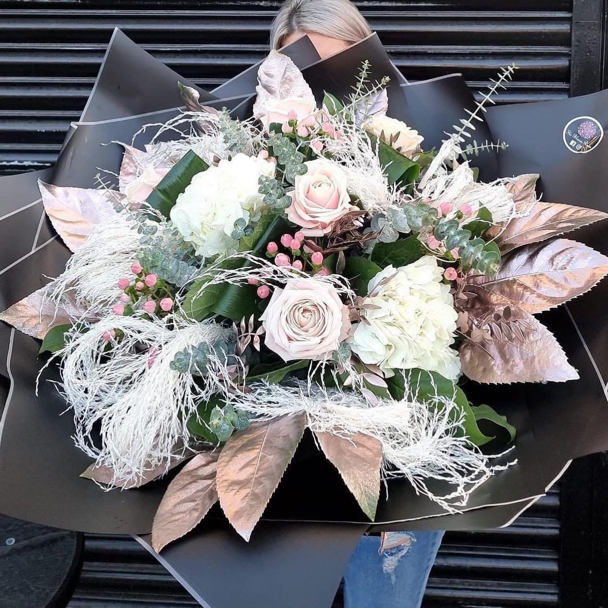 A Florist in Manchester Oldham Bury The Bloom Room Middleton Flowers SameDay Flower Delivery