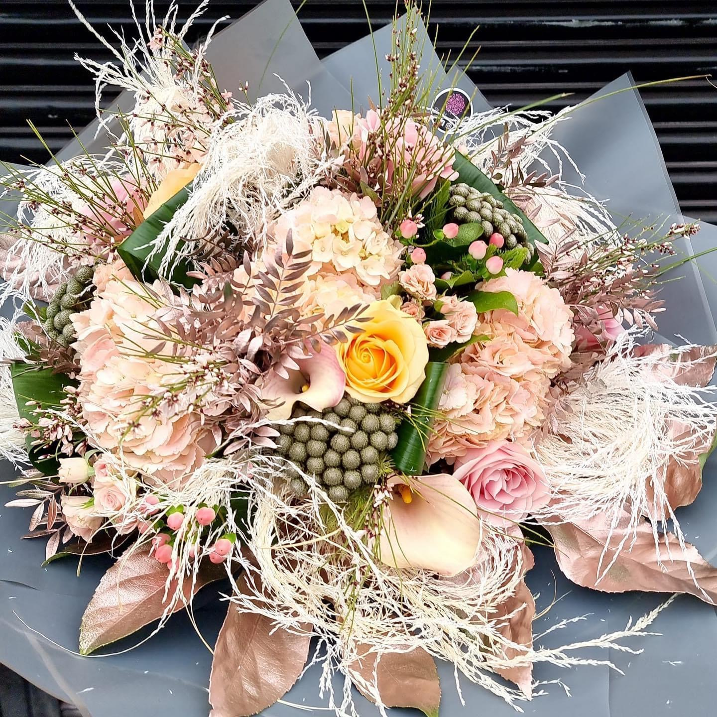 A Florist in Manchester Oldham Bury The Bloom Room Middleton Flowers SameDay Flower Delivery