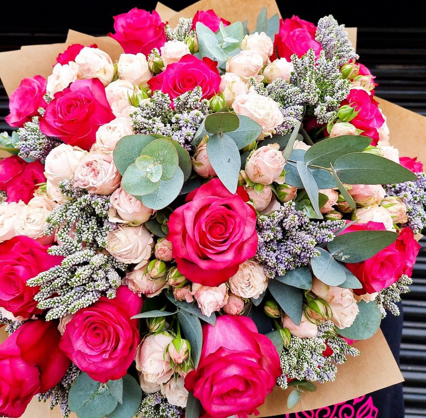 A Florist in Manchester Oldham Bury The Bloom Room Middleton Flowers SameDay Flower Delivery