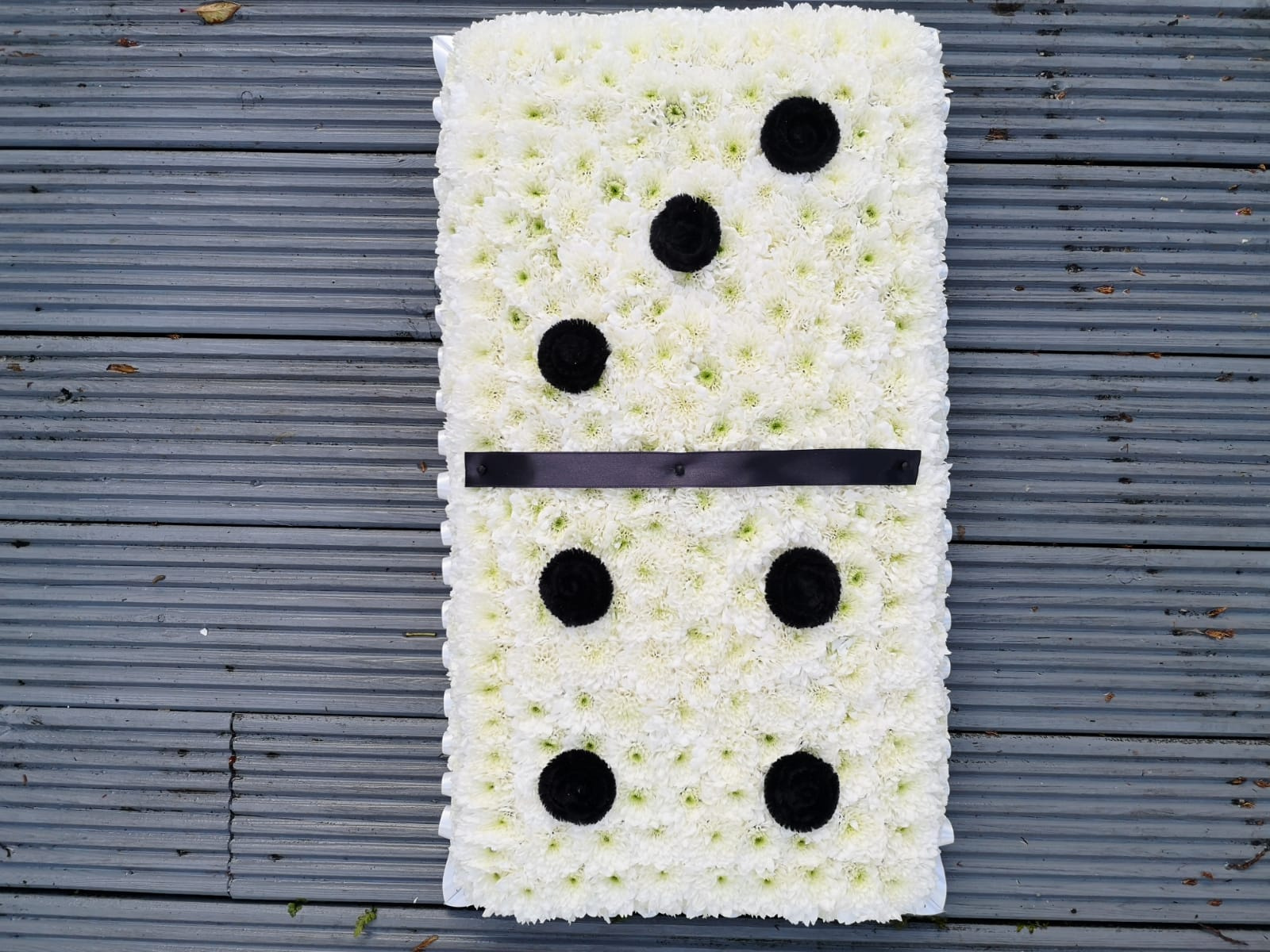 Funeral and Sympathy Flowers for Stewarton Kilmarnock Irvine Bizzie