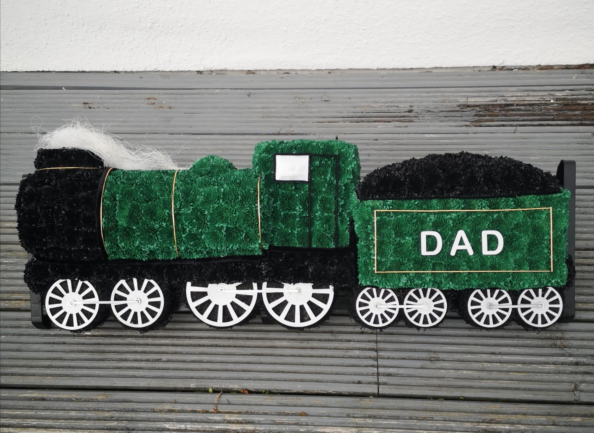 Funeral and Sympathy Flowers for Stewarton Kilmarnock Irvine Bizzie