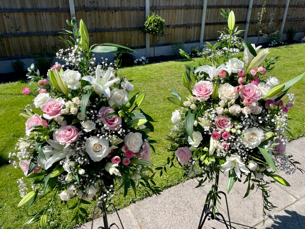 A Luxury Florist in Manchester and surrounding areas The Flower Lab