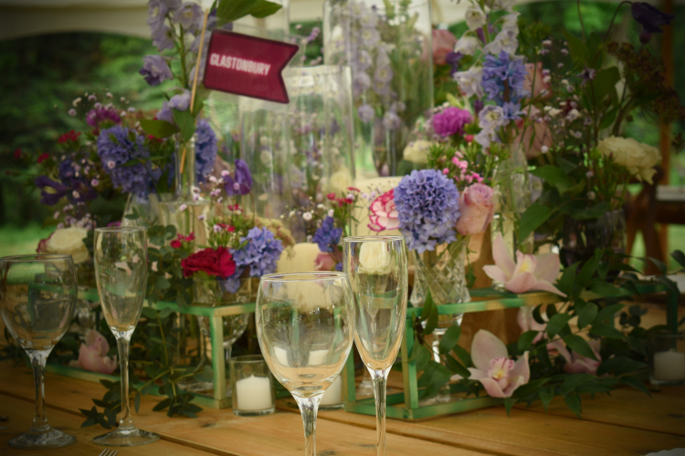 A Florist in Portsmouth Blooms n Balloons Same Day Flower delivery for Portsmouth Blooms