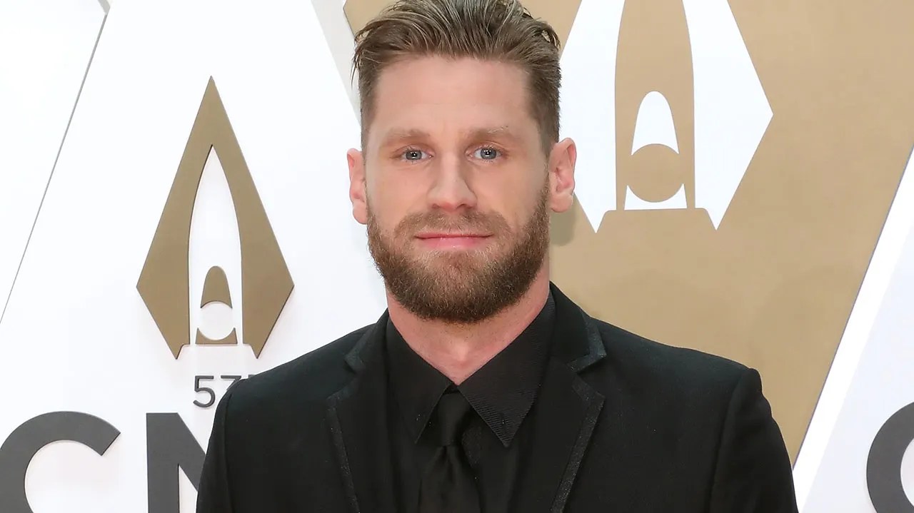 Chase Rice jokes he has coronavirus while promoting single, faces