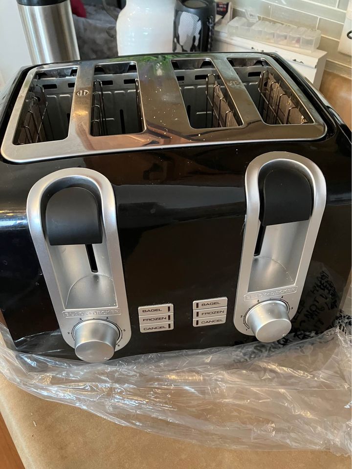 4 slice toaster - Freebie Alerts