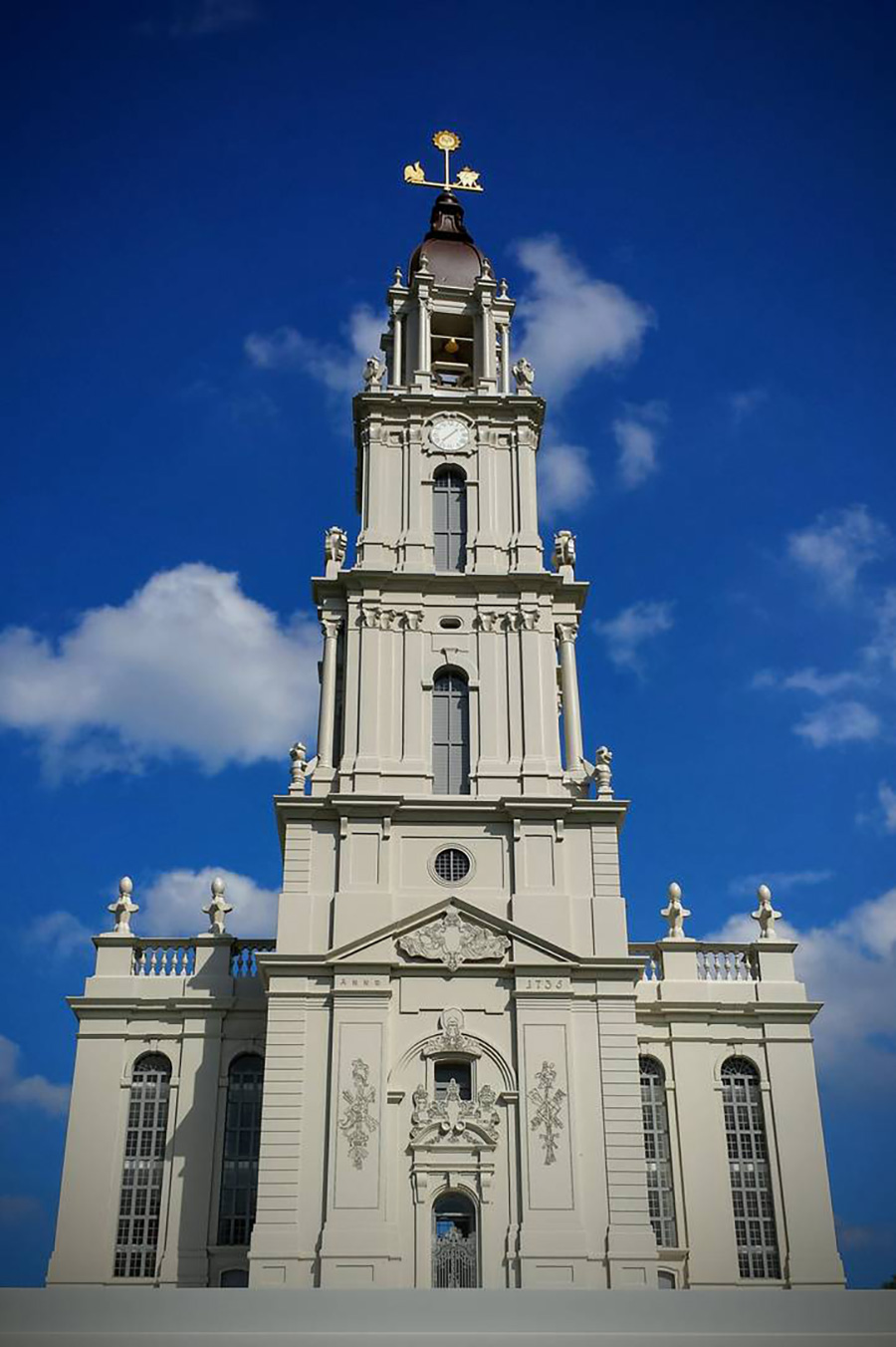 How Germany’s FarRight Is Gaslighting Architectural History The Case