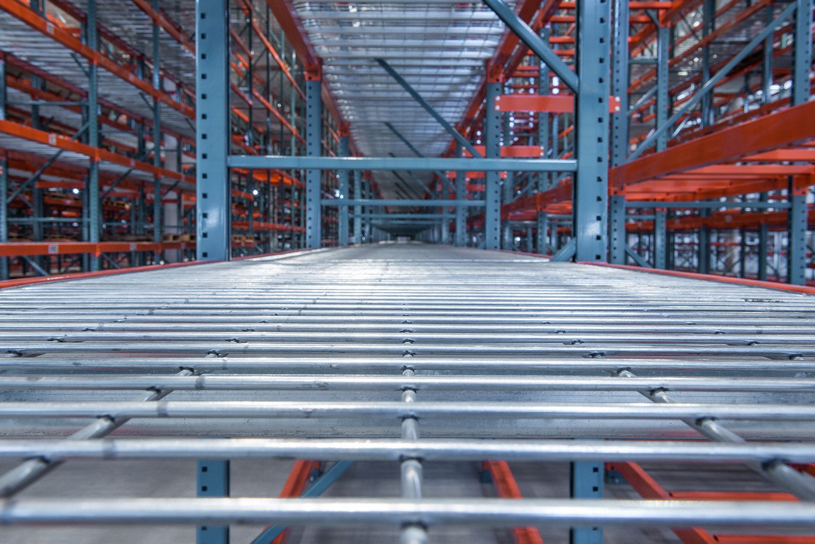 NASHVILLE WIRE Pallet Rack Decking 46 in x 36 in, Waterfall, Std Wire