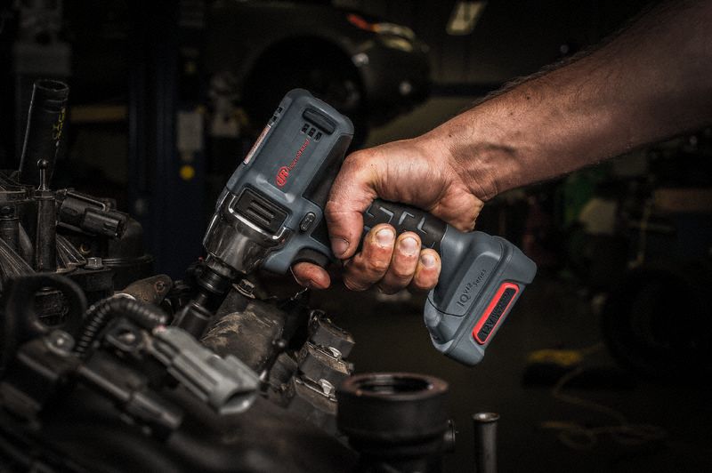 INGERSOLL RAND Cordless, Impact Driver, 1/4 in Hex, 12V DC, 100 ftlb Max. Torque 20UH94W1110