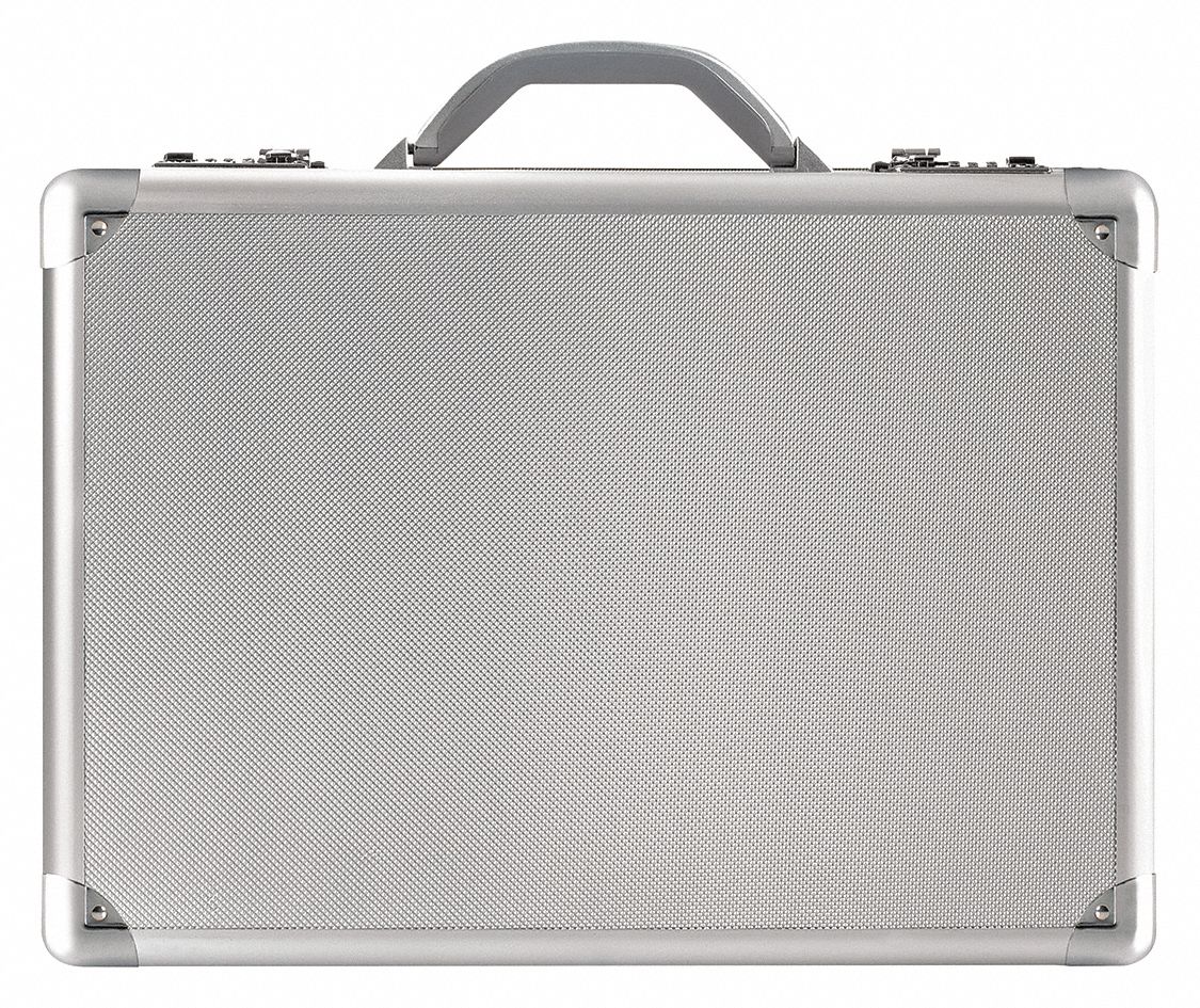 SOLO Aluminum Laptop Case for Laptop Up to 17 in, Silver 23L322