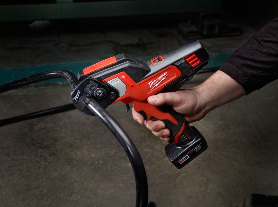 MILWAUKEE Cordless Cable Cutter, 12V LiIon 26X067247221XC Grainger