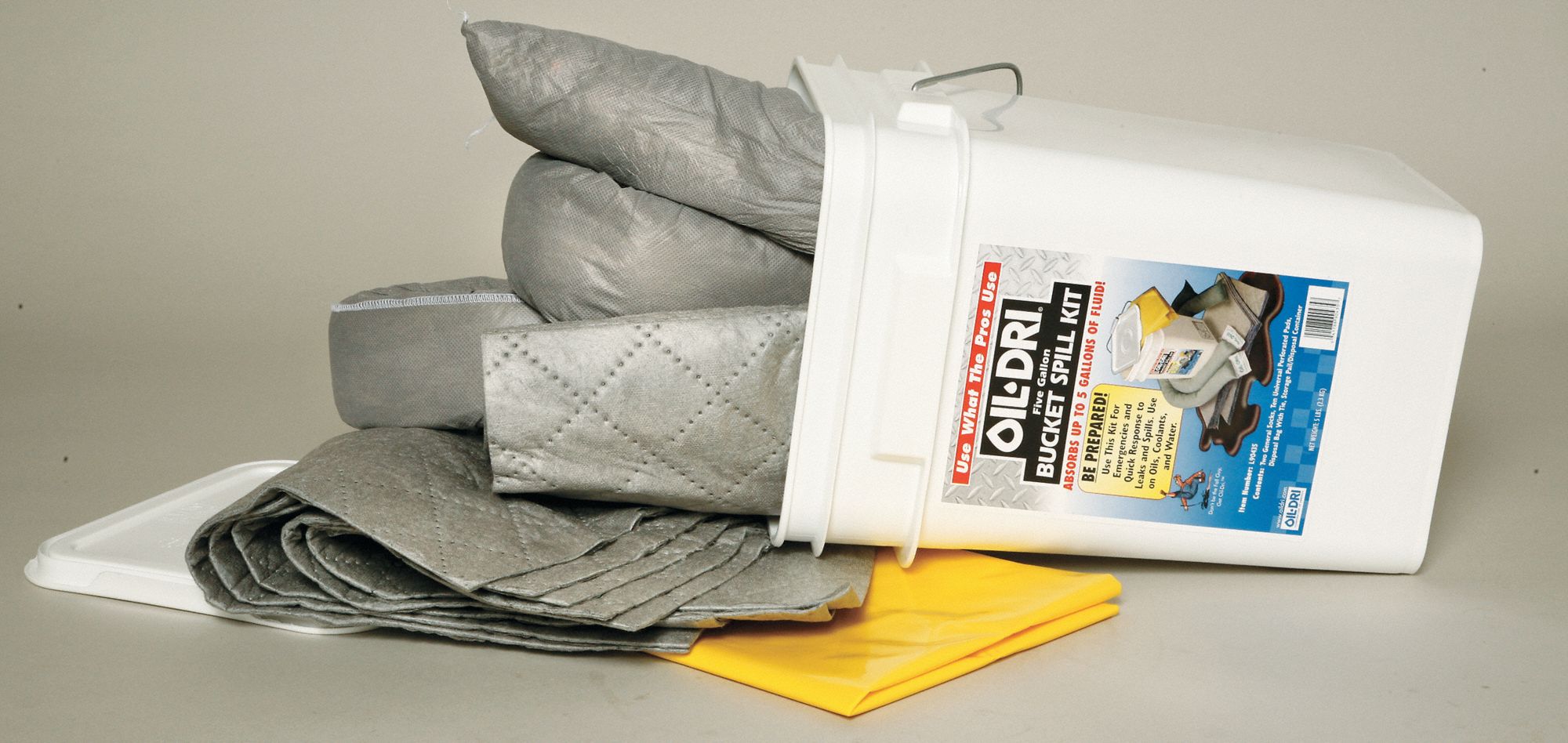 OILDRI Spill Kit, Universal 2KE66L90435 Grainger