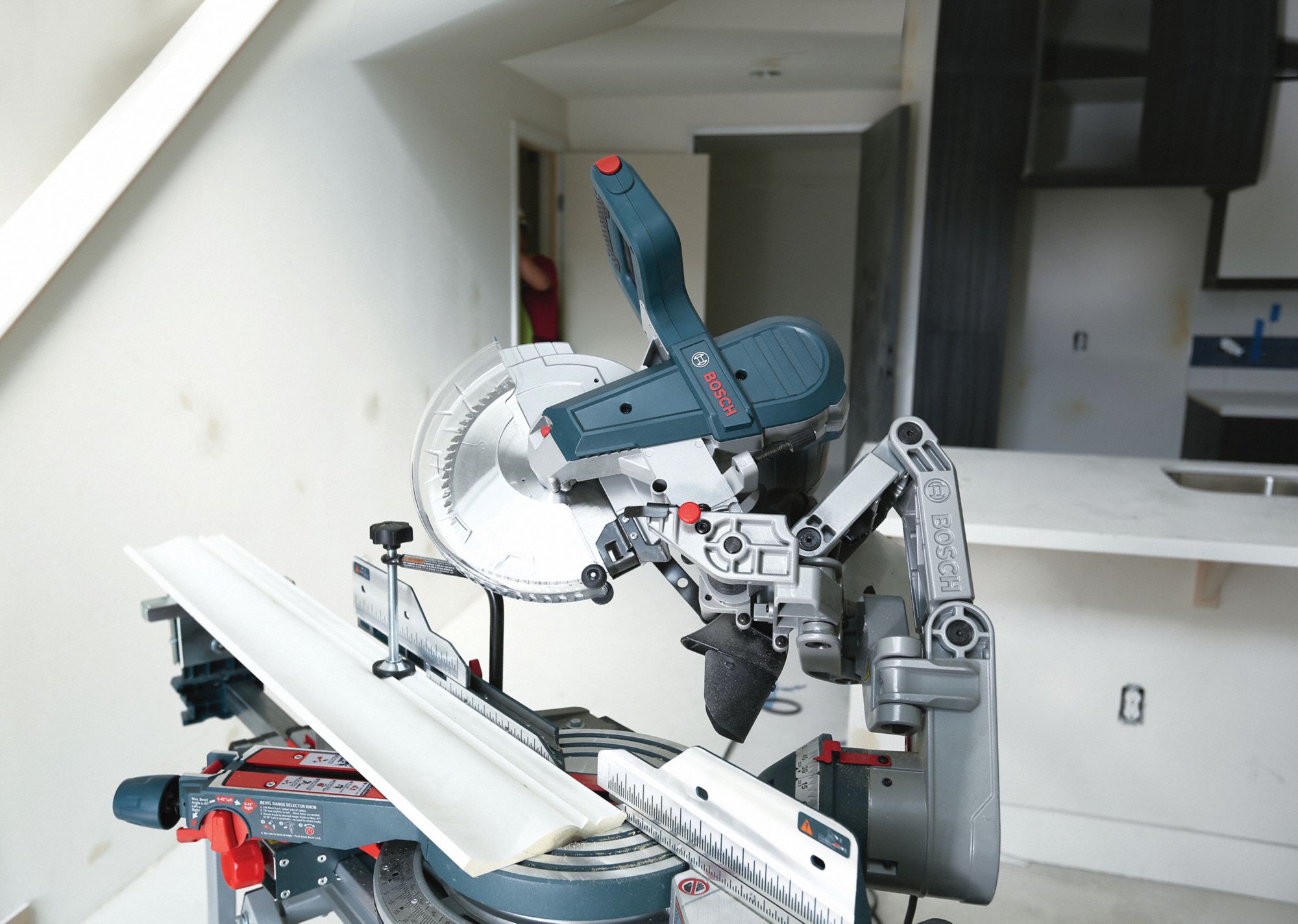 BOSCH Corded, Miter Saw, 10 in Blade Dia., 4,800 RPM Max. Blade Speed