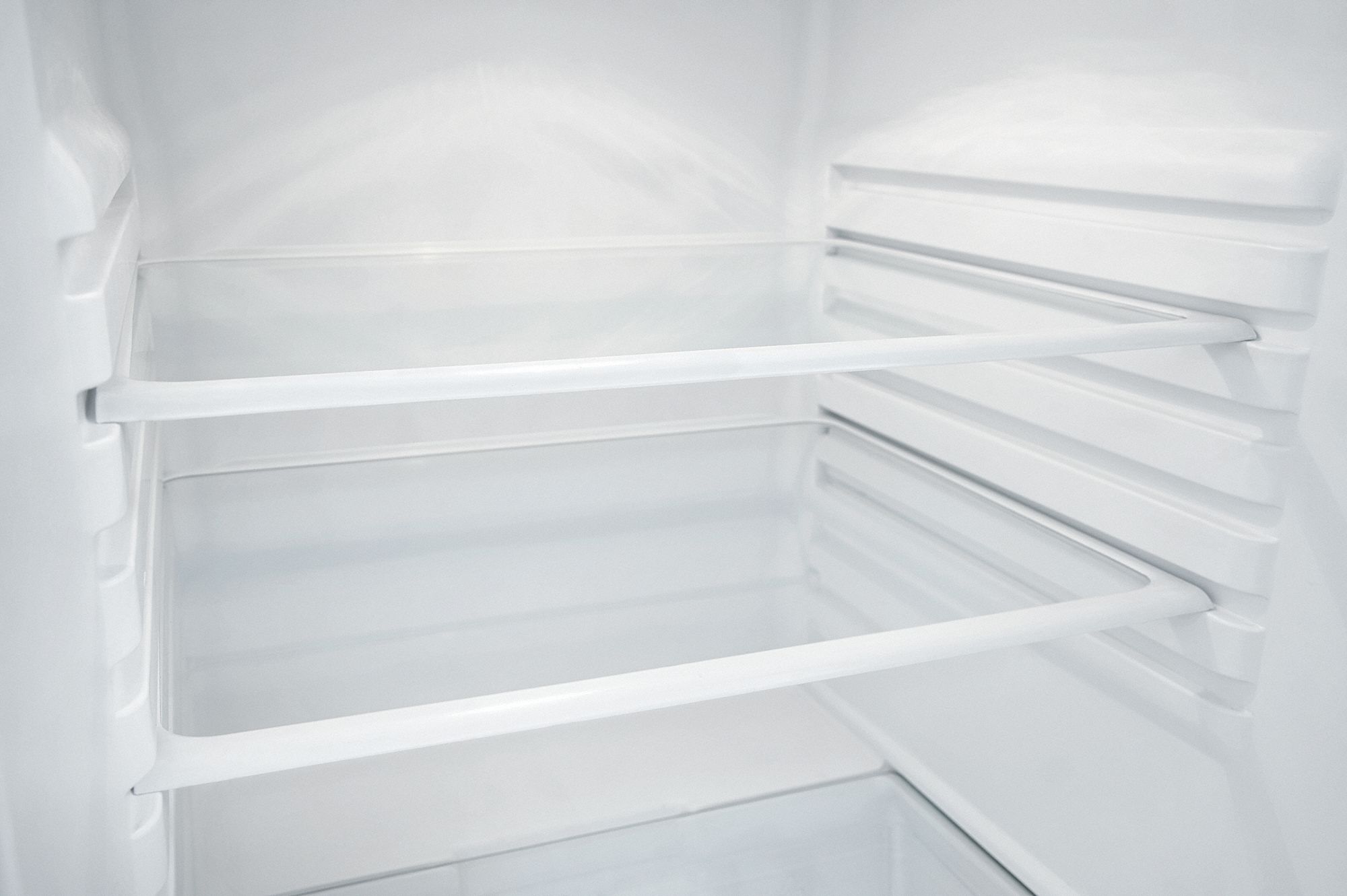 FRIGIDAIRE TopFreezer Refrigerator White, 10.1 cu ft Total Capacity, 3 Shelves, 9 to 16.9 cu