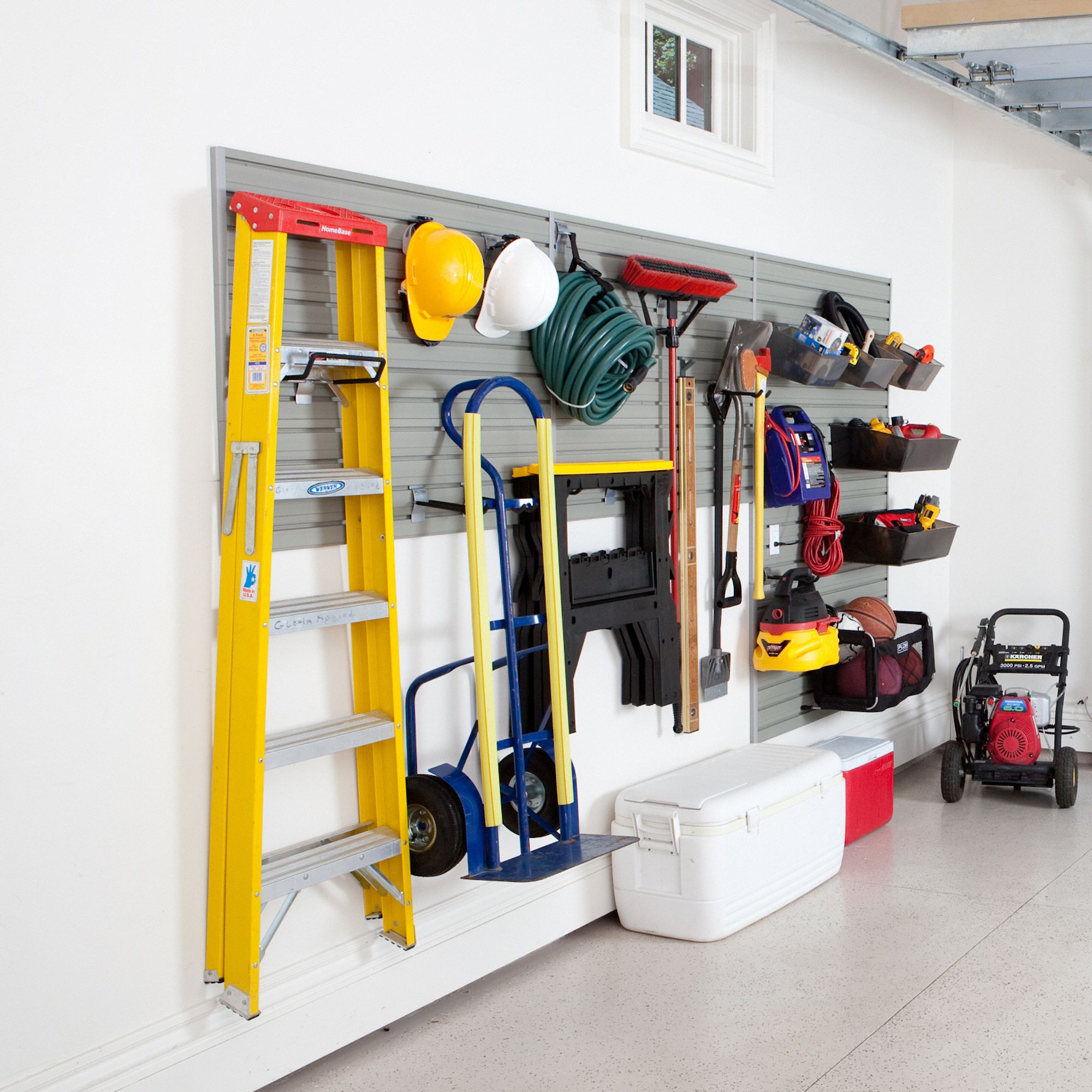 FLOW WALL Slatwall Kit 12 ft x 3/4 in x 72 in, 12 Panels, Steel