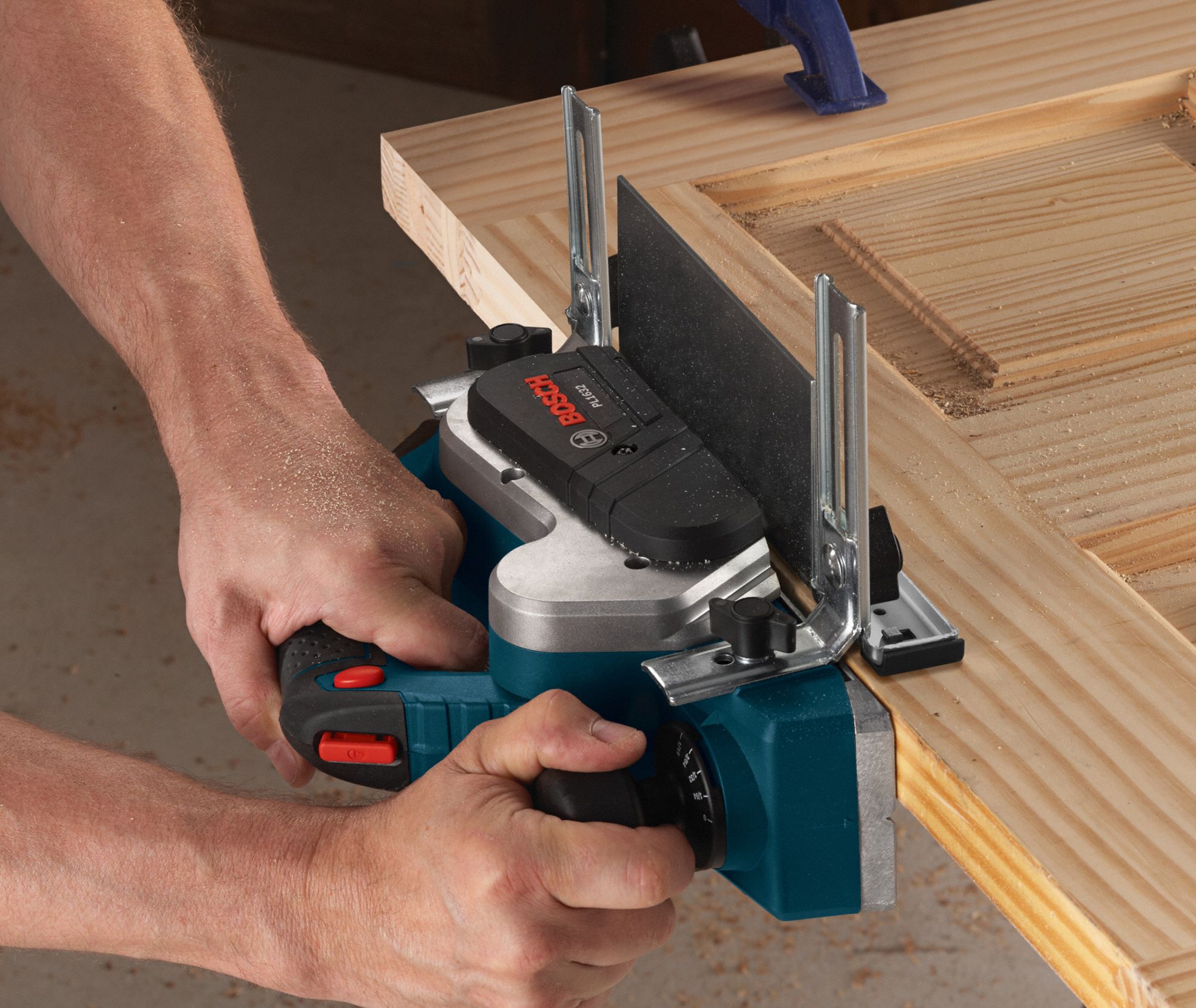 BOSCH Corded Hand Planer Flat, 120V AC, 6.5 A, 3 1/4 in Blade Wd, 1/16