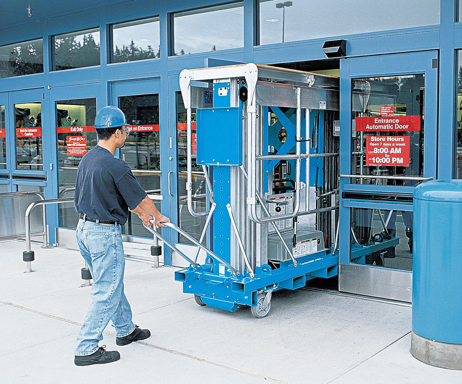 GENIE Dual Personnel Lift 38R215DPL30S DC Grainger