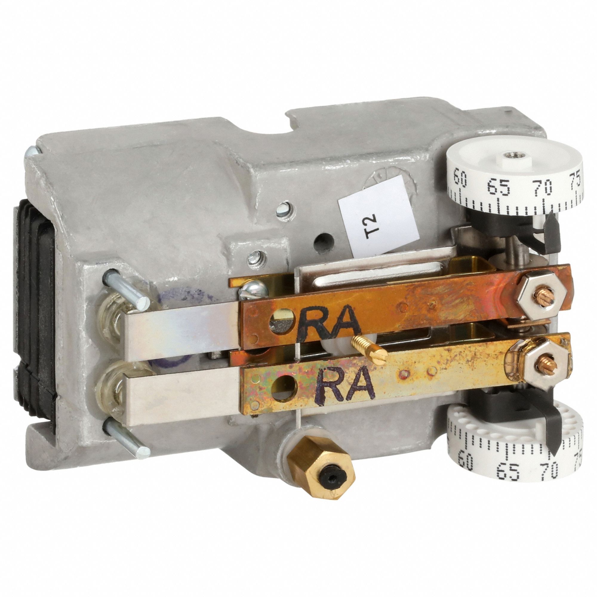 JOHNSON CONTROLS, 55° to 85°F (Day/Night), Horizontal, No, Pneumatic