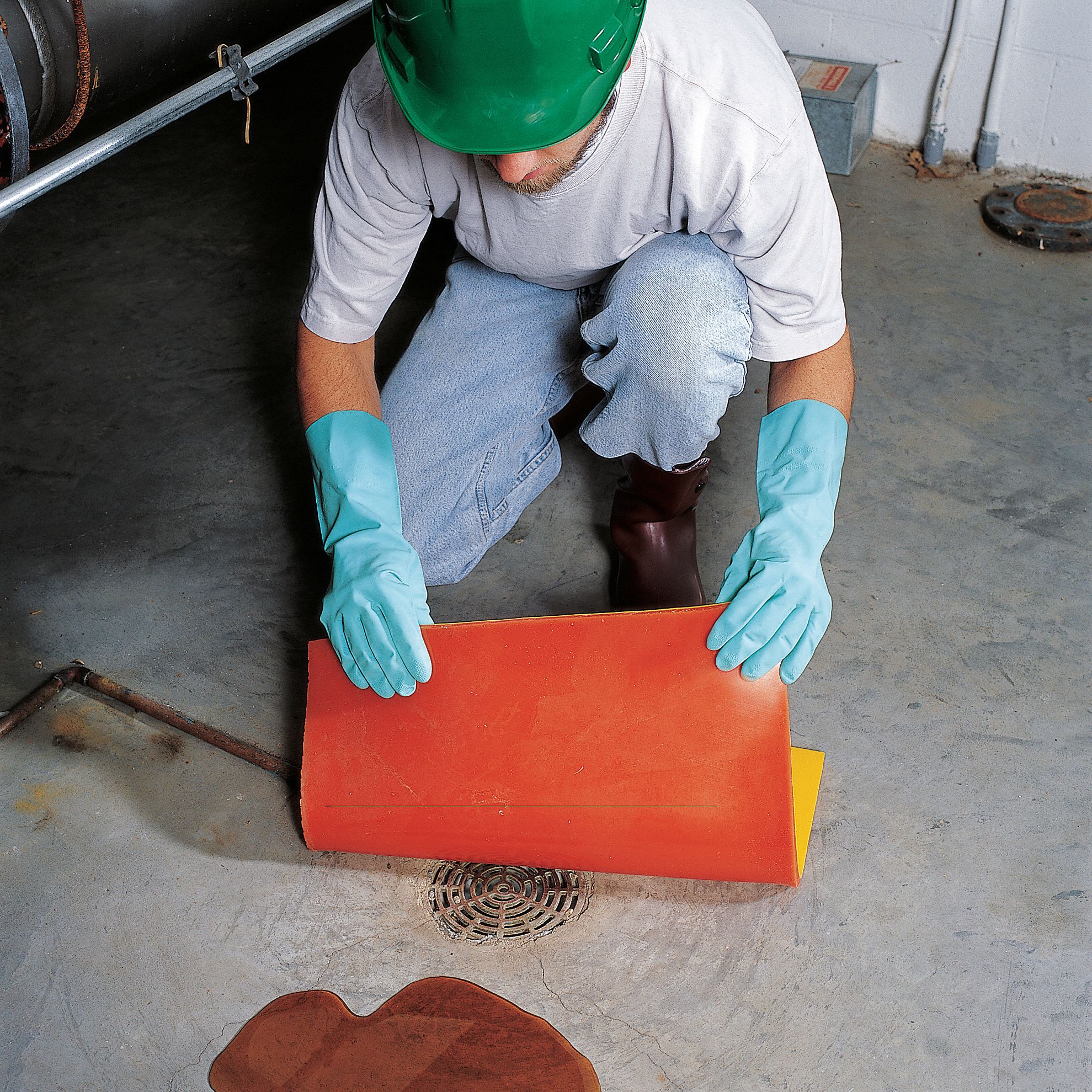 DRAIN PROTECTOR Drain Seal, 18 in Length, 18 in Width, 1/2 in Thickness