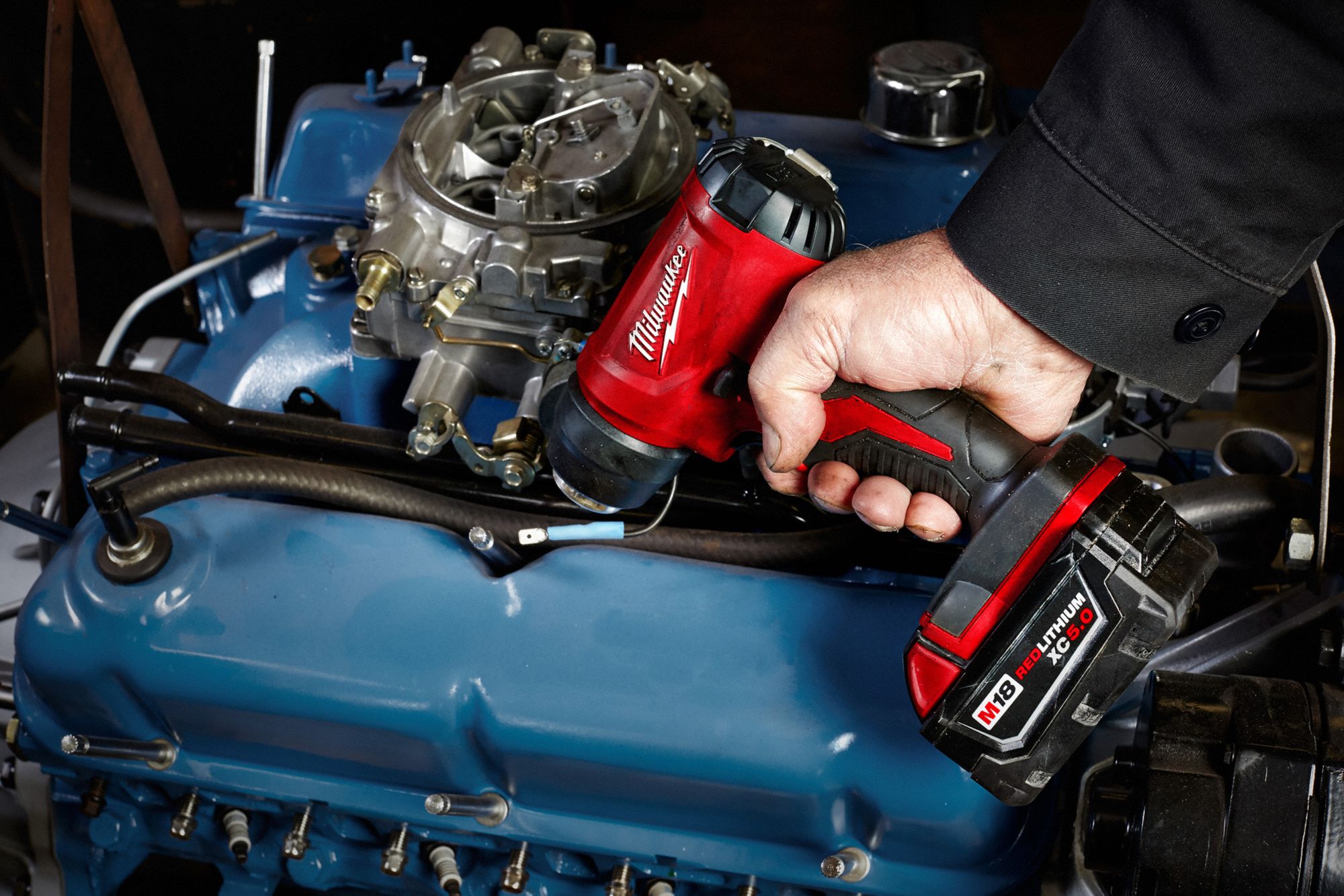 MILWAUKEE Battery Heat Gun 18V DC, Dual Temp. Settings, 875°F 408L71