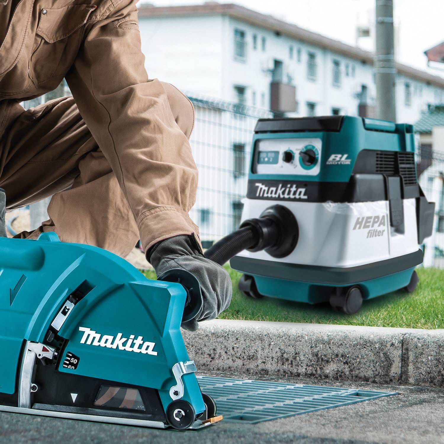 MAKITA Cordless, Portable Shop Vacuum, 2.1 gal, Plastic, 74 cfm Vacuum