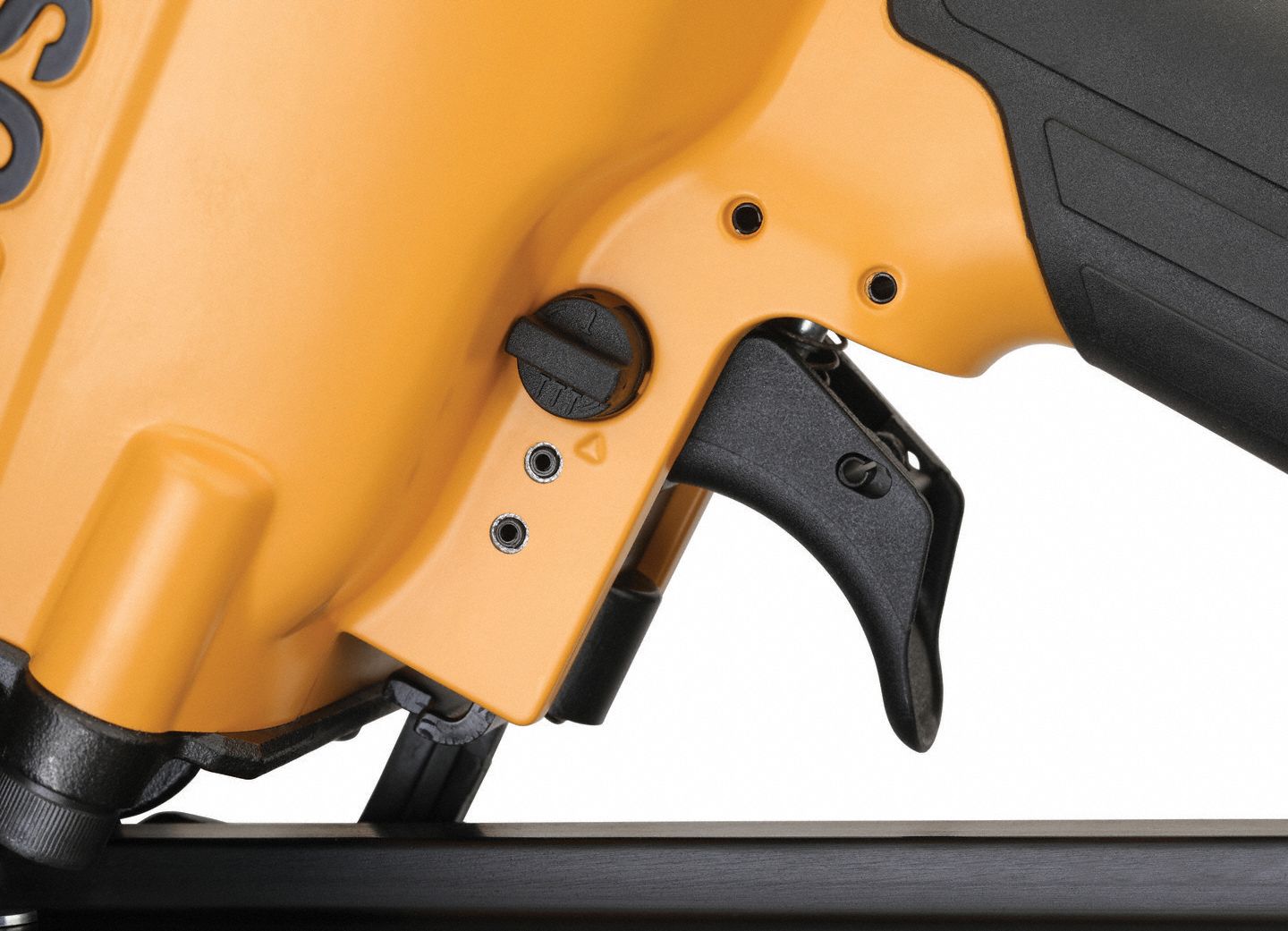 BOSTITCH Air Powered, Nail Gun, Combination Firing Mode, 70 psi 410X69BTF83PT Grainger